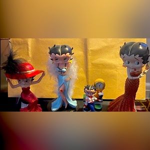 Beautiful Betty Boop  Classic Collection.  All 4 for Just 1,800